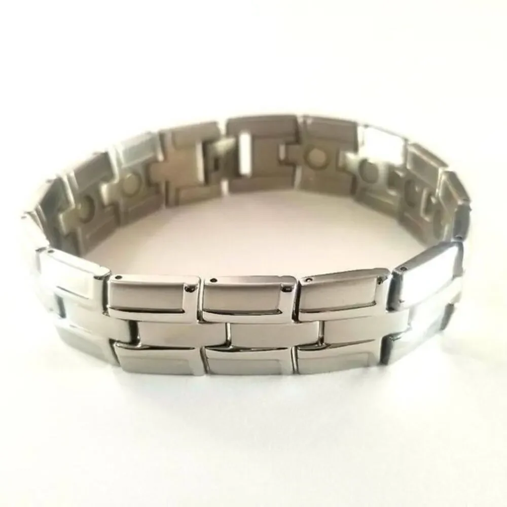 New stainless steel‎ magnetic bracelet 8.5 inches